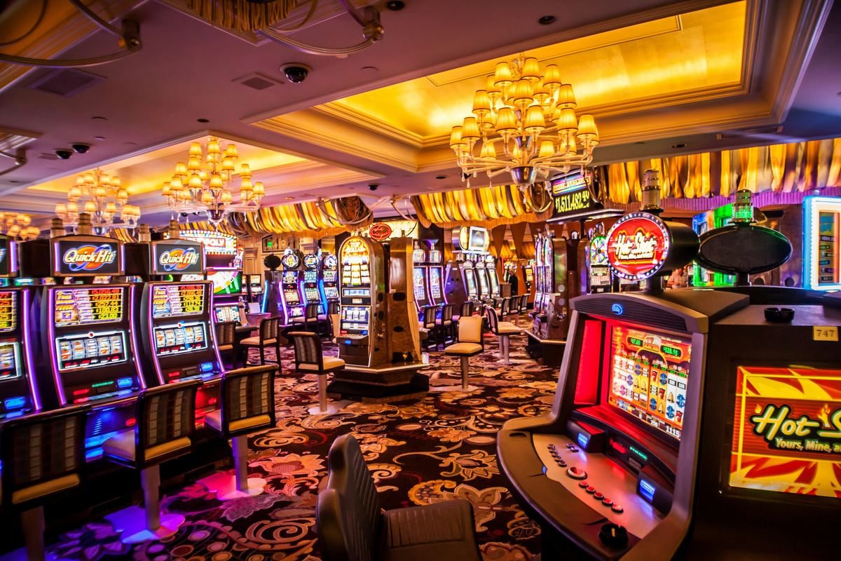 Icon representing exploration of betting and gaming categories